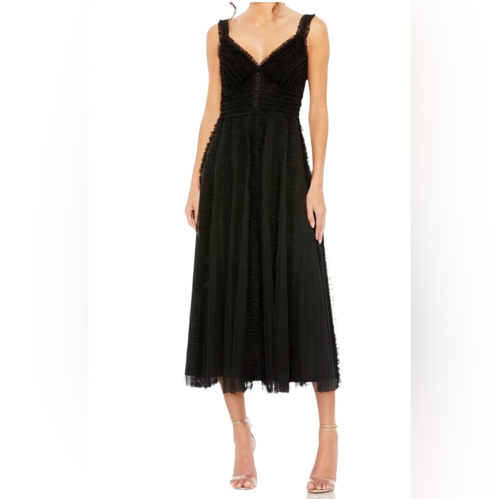 Mac Duggal Black Tulle Tiered Ruffle Cocktail Dress NWT Size 4 Sleeveless V-Neck